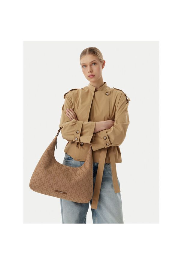 Torebka Calvin Klein. Kolor: brązowy