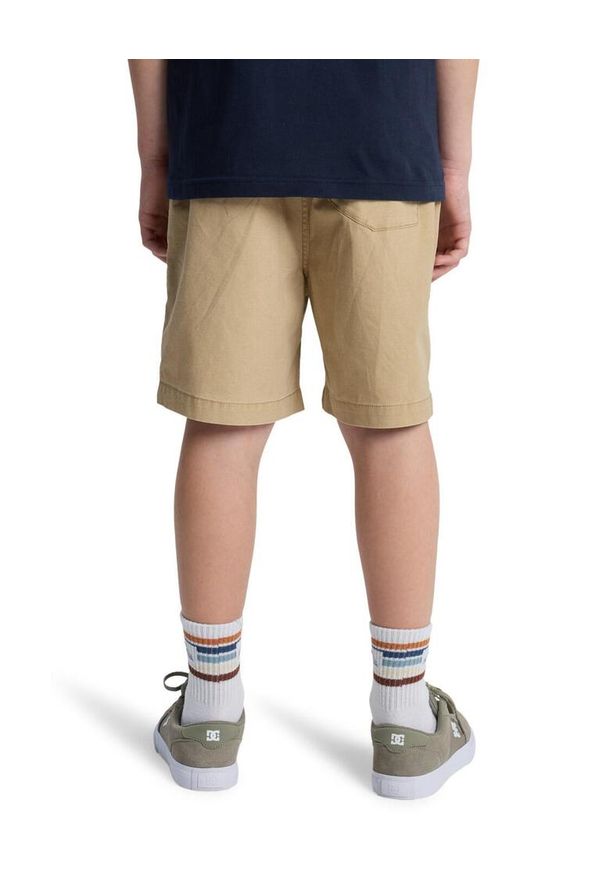 Quiksilver - Spodenki z elastyczną talią dla Chłopcy TAXER YOUTH 15". Kolor: beżowy. Materiał: bawełna, elastan, materiał. Długość: krótkie. Sezon: lato