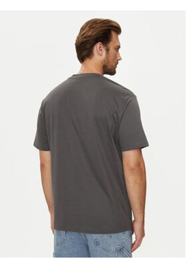 Only & Sons T-Shirt Fred 22022532 Szary Relaxed Fit. Kolor: szary. Materiał: bawełna