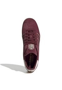Adidas - Buty adidas Gazelle M ID3724 czerwone. Nosek buta: okrągły. Kolor: czerwony. Materiał: zamsz, skóra, syntetyk. Szerokość cholewki: normalna. Model: Adidas Gazelle #4