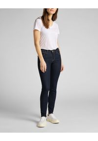 Lee - Spodnie jeansowe damskie LEE SCARLETT RINSE. Okazja: do pracy, na spacer, na co dzień. Kolor: niebieski. Materiał: jeans. Styl: casual
