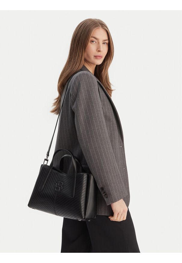 BOSS Torebka 50557898 Czarny. Kolor: czarny. Materiał: skórzane