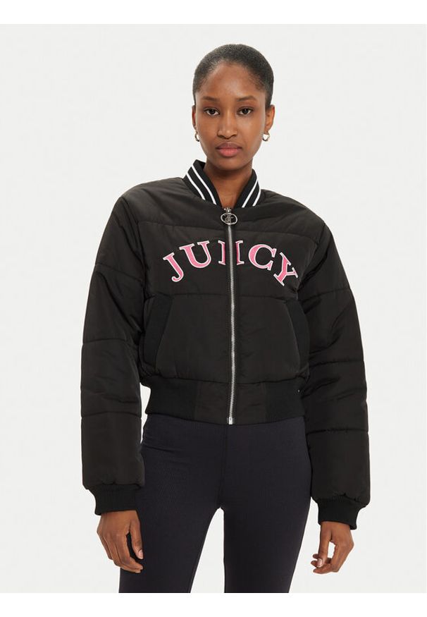 Juicy Couture Kurtka bomber Kelsey JCOIJ224557 Czarny Regular Fit. Kolor: czarny. Materiał: syntetyk