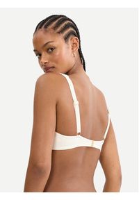 Triumph Góra od bikini Summer Dune 10226529 Kremowy. Kolor: kremowy. Materiał: syntetyk #3