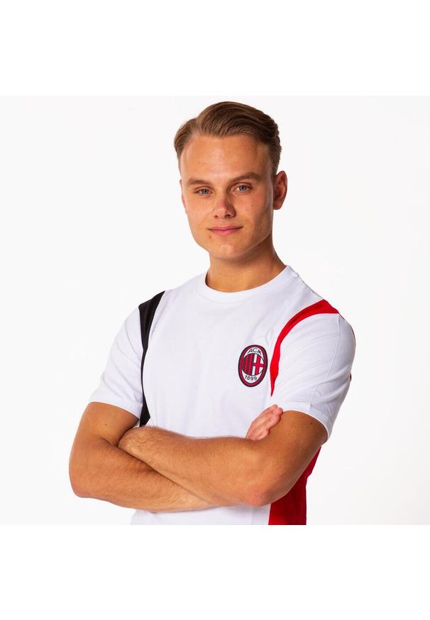 AC MILAN - Koszulka Minimalistyczna AC Milan. Kolor: biały. Sport: piłka nożna