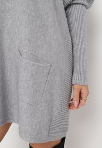 Born2be - Szara Tunika z Golfem i Kieszeniami Aneko. Typ kołnierza: golf. Kolor: szary. Materiał: materiał. Styl: elegancki #4