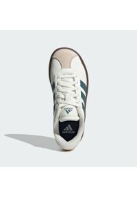 Adidas - Buty VL Court 3.0 Kids. Kolor: biały, wielokolorowy, niebieski. Materiał: zamsz, materiał