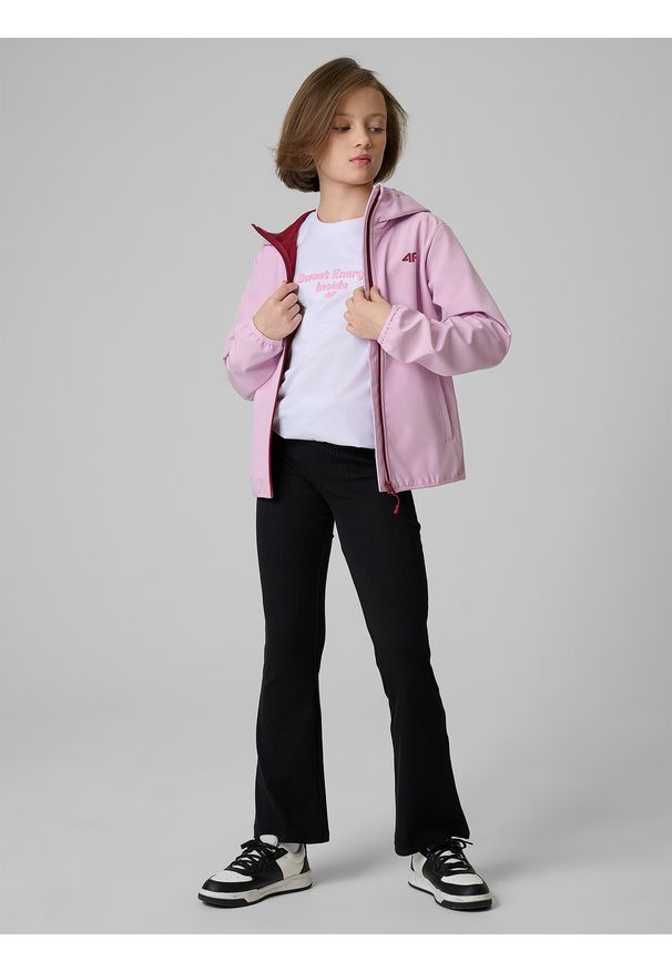 4f - 4F Kurtka softshell wiatroodporna membrana 5000 dziewczęca - fioletowa 158 (12-13 lat). Okazja: na co dzień. Kolor: fioletowy. Materiał: softshell. Sezon: lato. Styl: casual