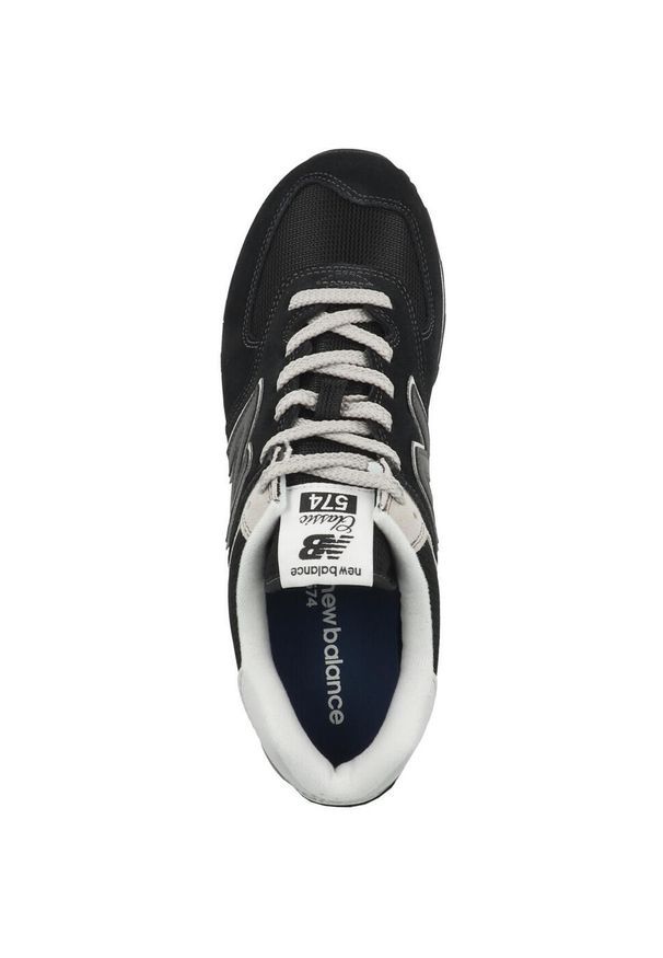 Buty do chodzenia męskie New Balance 574. Zapięcie: sznurówki. Kolor: wielokolorowy, czarny, szary. Materiał: guma, tkanina, zamsz, materiał, syntetyk. Szerokość cholewki: normalna. Model: New Balance 574. Sport: turystyka piesza