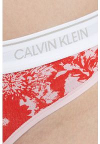Calvin Klein Underwear stringi CK One kolor pomarańczowy. Kolor: czerwony