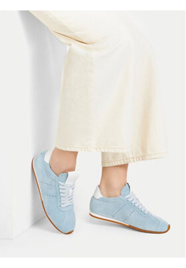 Gino Rossi Sneakersy AYA-110125 Niebieski. Kolor: niebieski. Materiał: zamsz, skóra