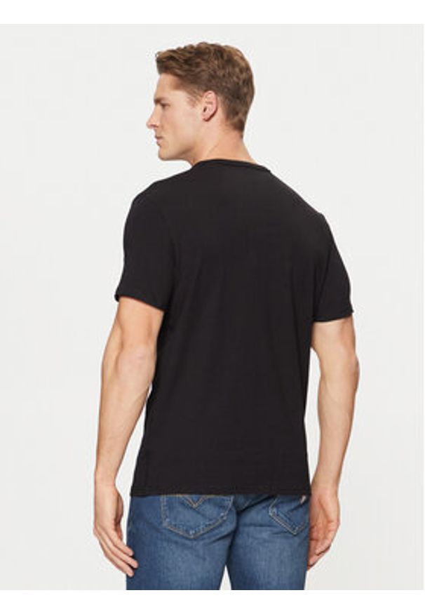 Guess T-Shirt M5RI14 J1314 Czarny Slim Fit. Kolor: czarny. Materiał: bawełna
