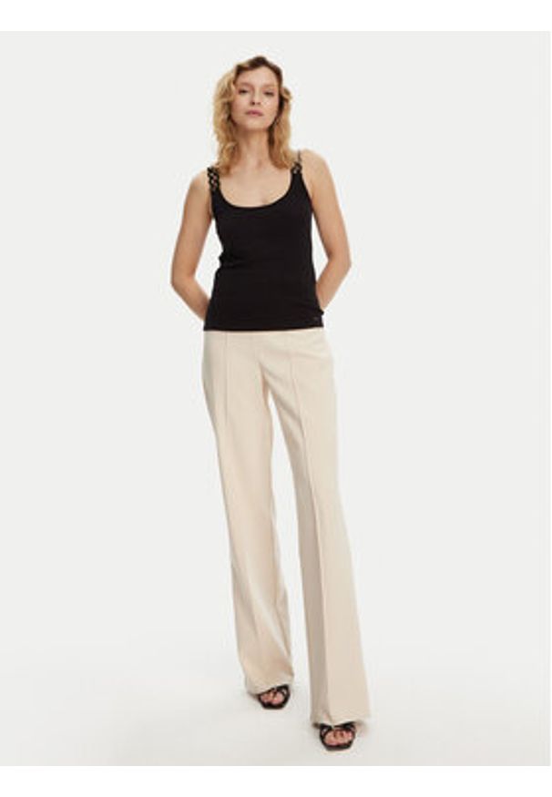 Morgan Top 251-DOUBI Czarny Slim Fit. Kolor: czarny. Materiał: wiskoza