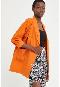 Answear Lab kurtka damska kolor pomarańczowy przejściowa oversize. Kolor: pomarańczowy. Styl: wakacyjny