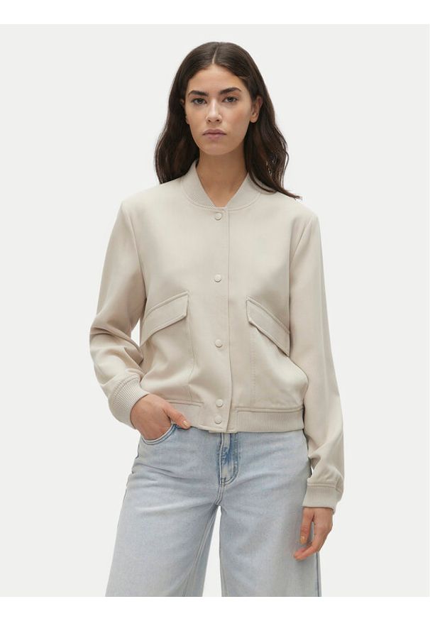 Vero Moda Kurtka bomber Amala 10307303 Beżowy Regular Fit. Kolor: beżowy. Materiał: syntetyk