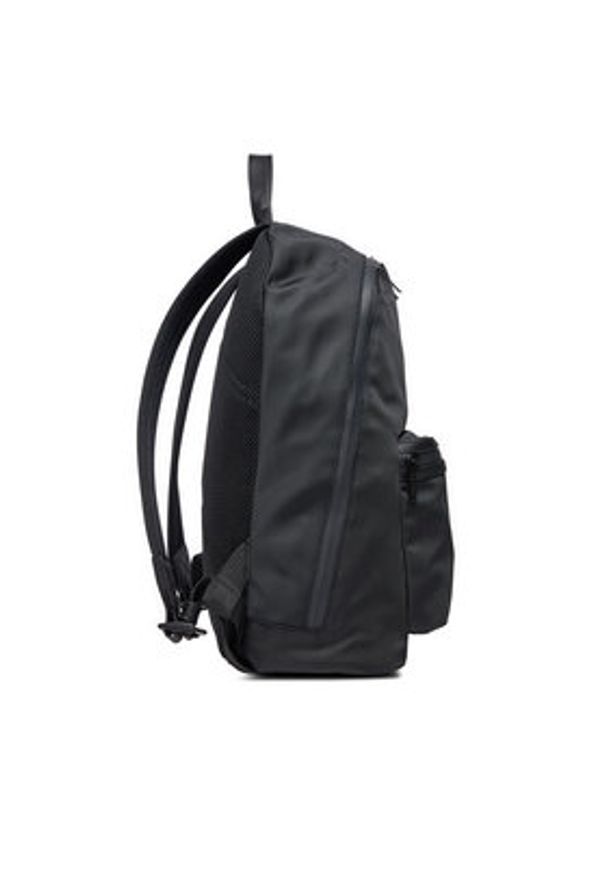 Calvin Klein Plecak Essential K50K512225 Czarny. Kolor: czarny. Materiał: materiał