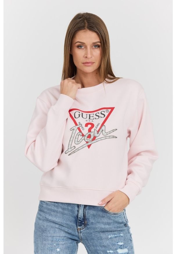 Guess - GUESS Różowa damska bluza Icon z dużym logo. Okazja: na co dzień. Kolor: różowy. Materiał: bawełna, materiał, poliester. Styl: elegancki, casual