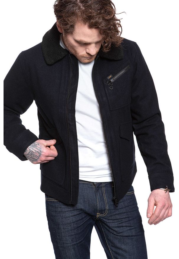 Lee - KURTKA OCIEPLANA LEE 191J WOOL JACKET BLACK L86FLB01 112122652. Okazja: na co dzień. Typ kołnierza: bez kaptura. Materiał: jeans, futro, poliester, wełna. Długość rękawa: długi rękaw. Długość: długie. Sezon: jesień, wiosna. Styl: klasyczny, elegancki, casual