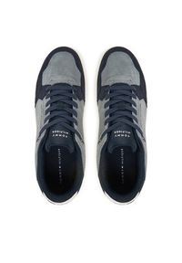 TOMMY HILFIGER - Tommy Hilfiger Sneakersy Basket Core Lite Suede FM0FM05519 Szary. Kolor: szary. Materiał: skóra, zamsz #3