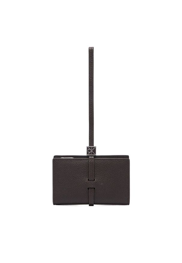 Calvin Klein Portfel Emblem Hw Pebble Wallet On Strap LV04F1130G Brązowy. Kolor: brązowy. Materiał: skóra