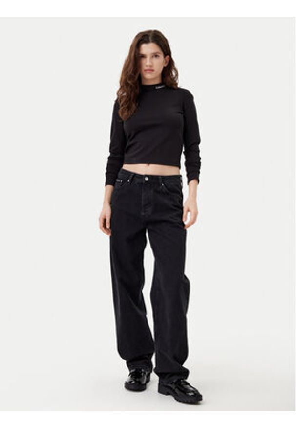 Calvin Klein Jeans Bluzka J20J224763 Czarny Regular Fit. Kolor: czarny. Materiał: wiskoza