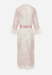 Born2be - Różowa Sukienka o Prostym Kroju z Falbankami i Haftem Wiązana w Talii Nadina. Okazja: na co dzień, na wesele, na ślub cywilny. Typ kołnierza: kołnierz z falbankami. Kolor: różowy. Materiał: jeans. Wzór: haft. Typ sukienki: proste. Styl: elegancki, klasyczny, casual #3