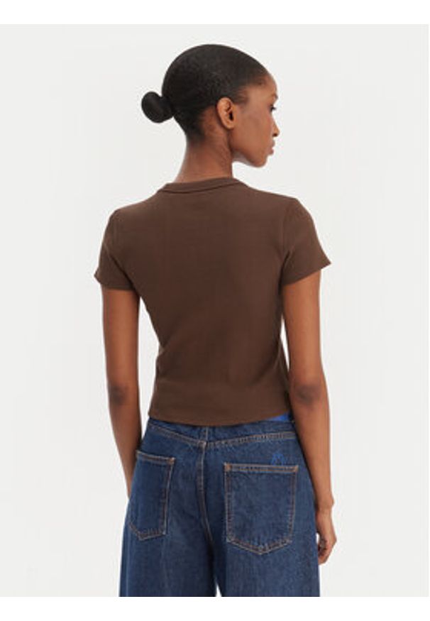 Hugo - HUGO T-Shirt Baby 50510749 Brązowy Slim Fit. Kolor: brązowy. Materiał: bawełna