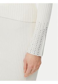 Guess Sweter W5RR15 Z2Y50 Écru Regular Fit. Materiał: wiskoza