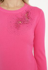 Born2be - Różowy Klasyczny Sweter z Wiskozą i Modalem Ozdobiony Koronką Eritta. Kolor: różowy. Materiał: wiskoza, koronka. Wzór: aplikacja, koronka. Sezon: jesień, zima. Styl: klasyczny #3