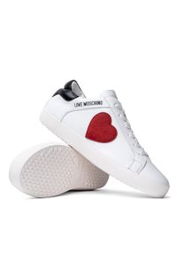 Sneakersy damskie białe Love Moschino JA15402G0EI4310A. Kolor: biały. Wzór: kolorowy