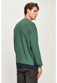 Pepe Jeans - Bluza bawełniana Ismael. Kolor: zielony. Materiał: bawełna. Wzór: nadruk #2