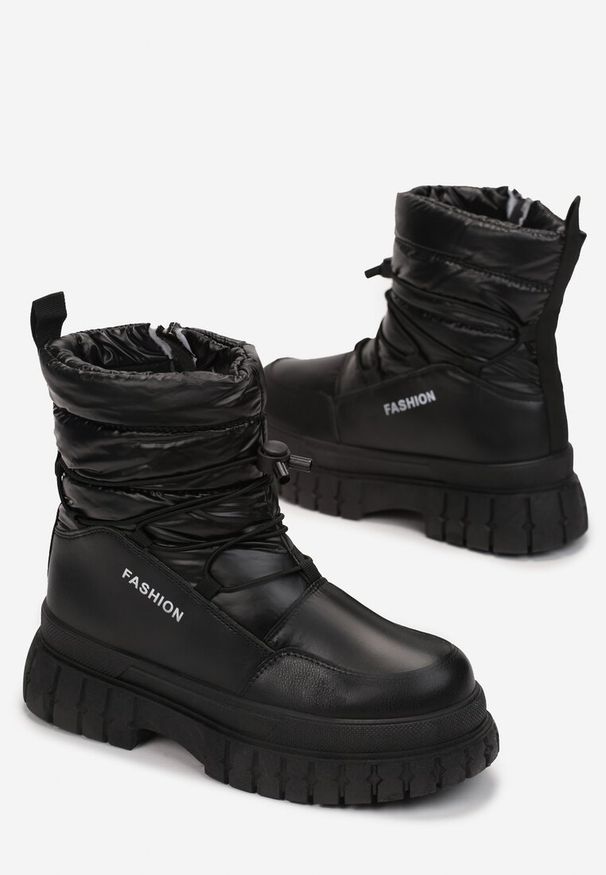 Born2be - Czarne Śniegowce Mouset. Okazja: na co dzień. Nosek buta: okrągły. Zapięcie: zamek. Kolor: czarny. Materiał: materiał. Szerokość cholewki: normalna. Sezon: zima. Styl: casual