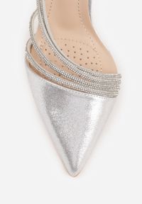 Renee - Srebrne Szpilki VICES z Ozdobnymi Paseczkami z Cyrkoniami w Eleganckim Stylu Jaenlith. Kolor: srebrny. Materiał: satyna. Obcas: na szpilce. Styl: elegancki #7