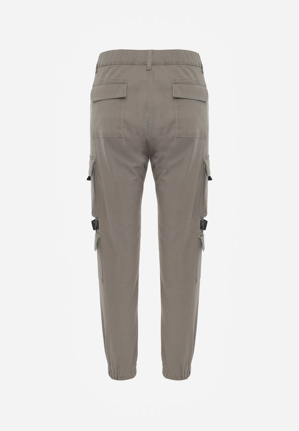 Renee - Ciemnozielone Spodnie Joggery z Kieszeniami Cargo z Elastycznej Bawełny Irisane. Okazja: na co dzień. Kolor: zielony. Materiał: bawełna. Styl: elegancki, casual