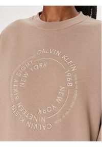 Calvin Klein Bluza Tonal K20K205712 Beżowy Relaxed Fit. Kolor: beżowy. Materiał: bawełna #5