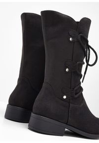 bonprix - Kozaki sznurowane. Kolor: czarny. Materiał: polar. Styl: klasyczny #2