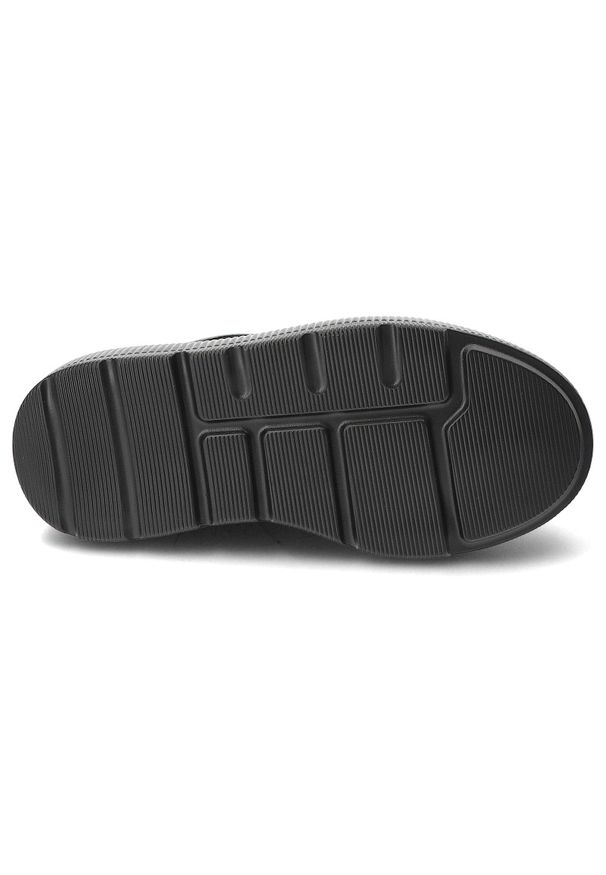 Czarne Sneakersy Filippo Modne Obuwie Damskie Na Platformie. Okazja: na spacer, na co dzień. Zapięcie: sznurówki. Kolor: czarny. Materiał: skóra, jeans. Obcas: na platformie. Styl: elegancki, casual, sportowy