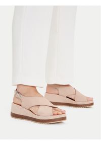 Clarks Sandały Kassanda Step 26177302 Różowy. Kolor: różowy. Materiał: skóra, nubuk #1