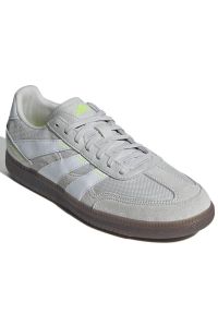Adidas - Buty piłkarskie adidas Predator Freestyle In IF8351 szare. Zapięcie: sznurówki. Kolor: szary. Materiał: syntetyk. Sport: piłka nożna #3