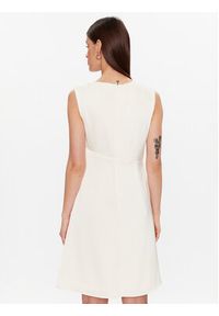 DKNY Sukienka koktajlowa DD2K2383 Écru Regular Fit. Materiał: syntetyk. Styl: wizytowy #4
