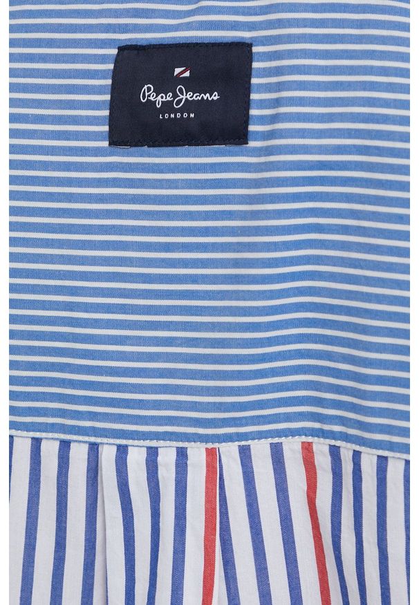 Pepe Jeans koszula bawełniana Nekane damska relaxed z kołnierzykiem klasycznym. Typ kołnierza: kołnierzyk klasyczny. Materiał: bawełna. Długość rękawa: krótki rękaw. Długość: krótkie. Styl: klasyczny