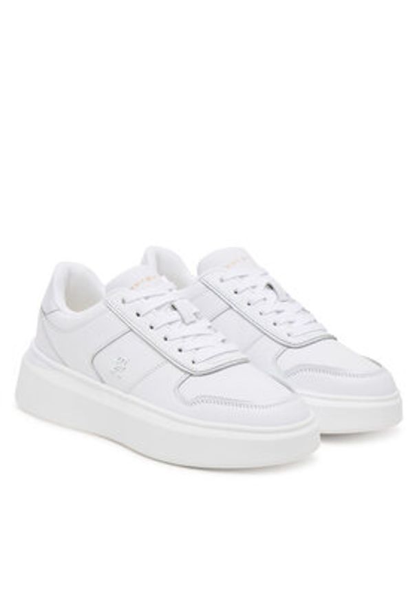 TOMMY HILFIGER - Tommy Hilfiger Sneakersy Patent Platform FW0FW08819 Biały. Kolor: biały. Materiał: skóra. Obcas: na platformie