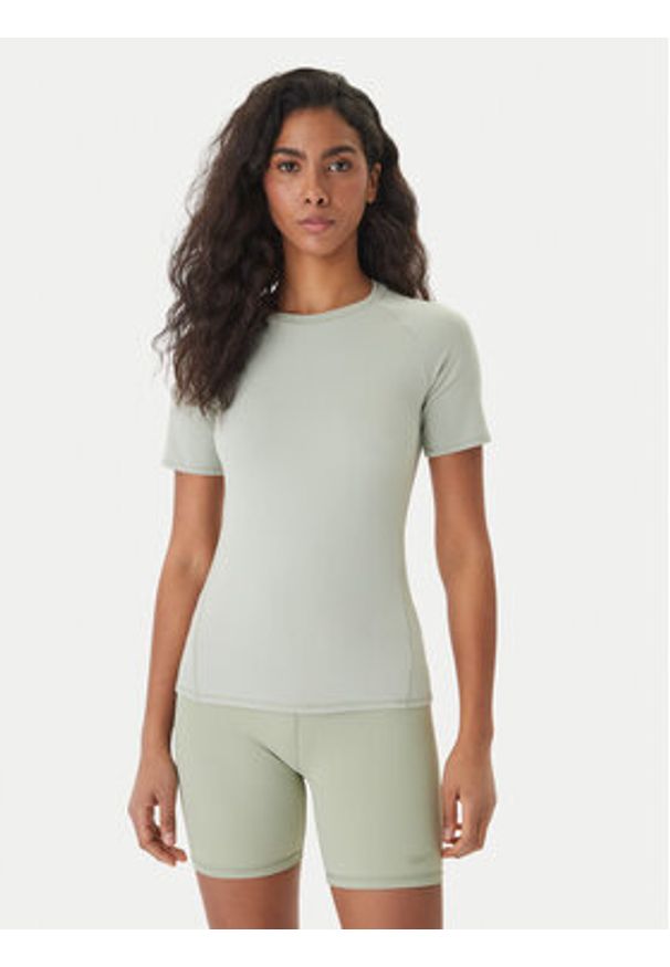 Reebok T-Shirt Reebok x Ewa Chodakowska Nela RK25613CCW Zielony jasny Slim Fit. Kolor: zielony. Materiał: syntetyk