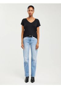 Big-Star - Jeansy damskie z prostą nogawką jasnoniebieskie Myrra 113. Kolor: niebieski. Długość: krótkie. Styl: klasyczny #7