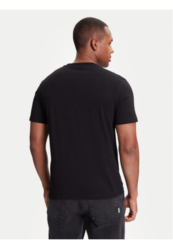 United Colors of Benetton - United Colors Of Benetton T-Shirt 3I1XU1096 Czarny Regular Fit. Kolor: czarny. Materiał: bawełna