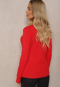 Renee - Czerwony Dzianinowy Prążkowany Sweter z Wiskozą Nikiga. Okazja: na co dzień, na spotkanie biznesowe, do pracy. Kolor: czerwony. Materiał: dzianina, wiskoza, prążkowany. Długość rękawa: długi rękaw. Długość: długie. Styl: biznesowy, elegancki, casual