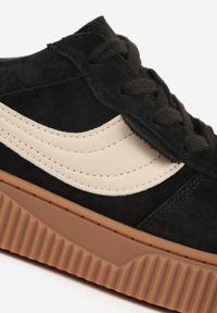 Born2be - Czarne Zamszowe Sneakersy w Stylu Klasycznych Tenisówek ze Skórzaną Wkładką Riosera. Okazja: na co dzień. Kolor: czarny. Materiał: zamsz, skóra #7