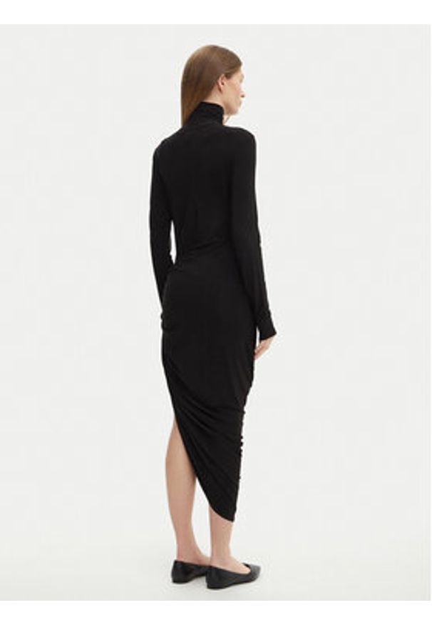 NORMA KAMALI Sukienka codzienna KK3243PLF35001 Czarny Slim Fit. Okazja: na co dzień. Kolor: czarny. Materiał: syntetyk. Typ sukienki: proste. Styl: casual