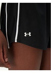 Under Armour Szorty sportowe Tech™ Play Up 1389882 Czarny Regular Fit. Kolor: czarny. Materiał: syntetyk #5