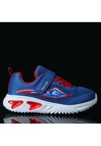 Geox Sneakersy J Assister Boy J45DZA 014CE C0833 M Granatowy. Kolor: niebieski. Materiał: materiał, mesh